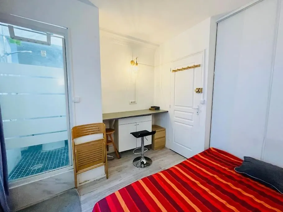 Studio Paris 15E D - Tour Eiffel Roland Garros 0*,  Γαλλία
